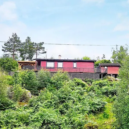 6 Person In Lyngdal, Cleaning Included